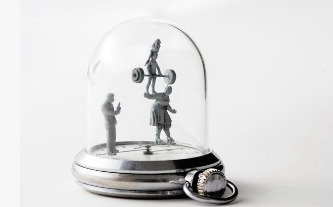 Часовые скульптуры Dominic Wilcox