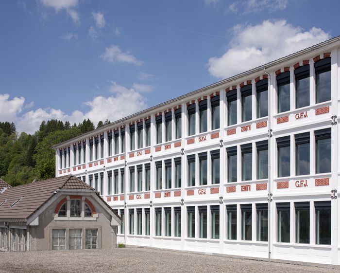 Zenith Manufacture Renovated