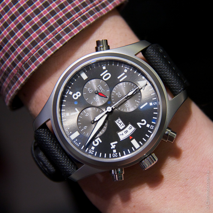 iwc pilot's watch tribute to patrouille suisse-8