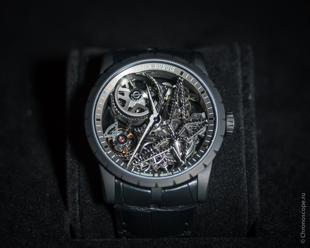 Roger Dubuis SIHH 2015-14