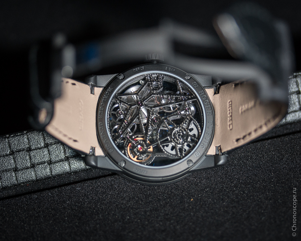 Roger Dubuis SIHH 2015-9