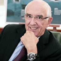 Джеком Хойером (Jack Heuer)
